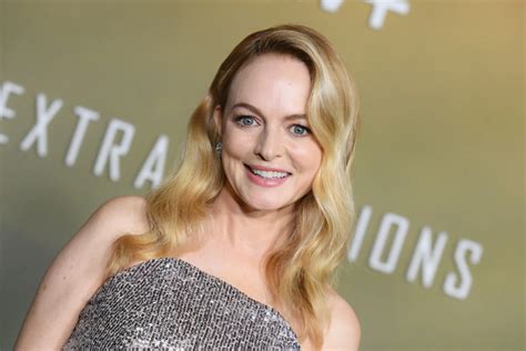 Heather Graham – Nude Scene GIFs mp4 